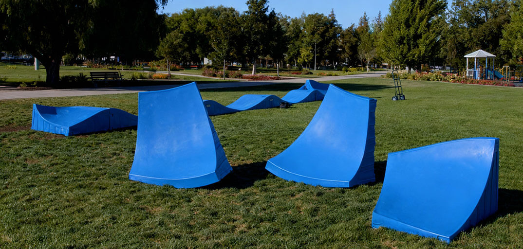 A big plus of flexible pump tracks is their easy-care setup