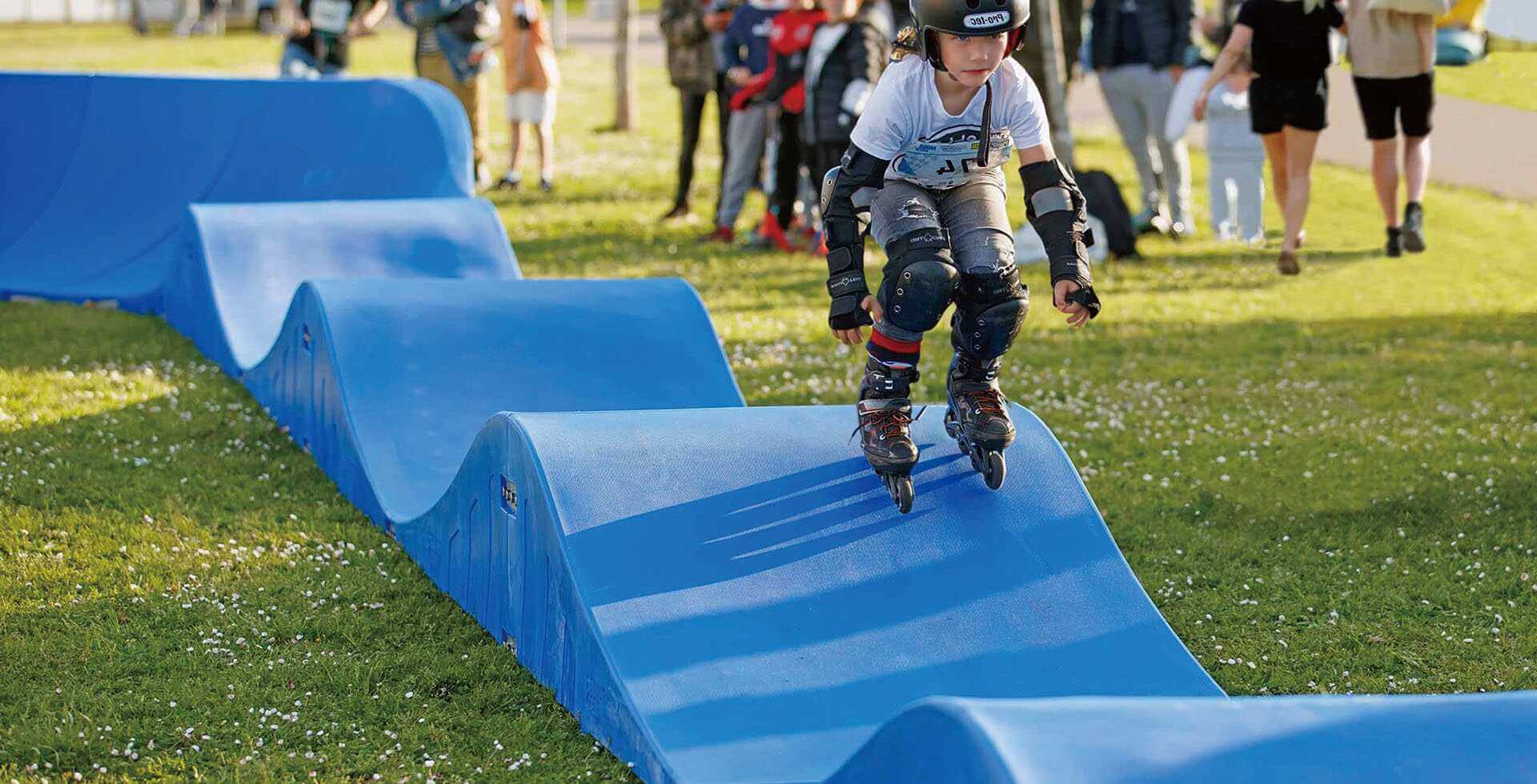 multi-sport-modular-pump-track-inline-skating